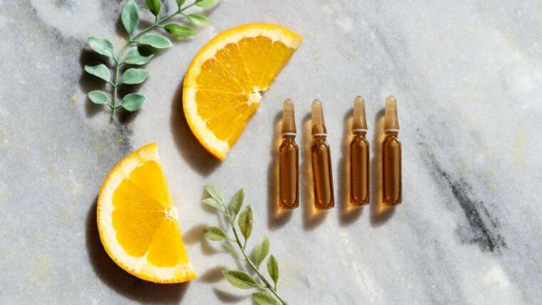 Colágeno com vitamina C: benefícios para a pele e a saúde em conjunto