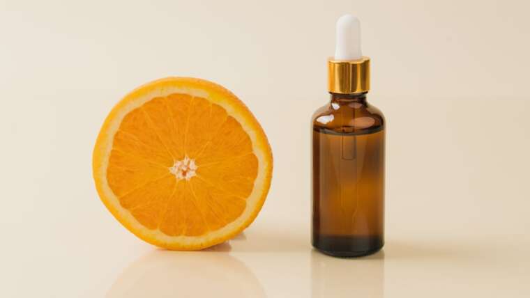 Vitamina C e Ácido Ferúlico: uma combinação poderosa para a sua pele