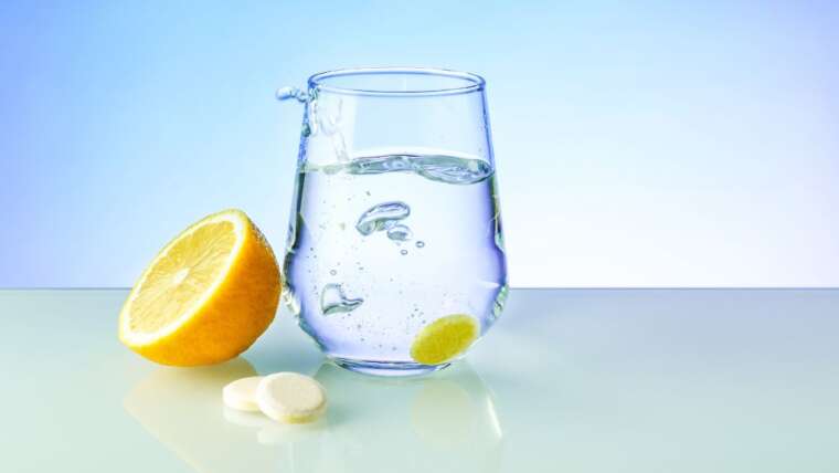 Vitamina C efervescente é bom: uma opção refrescante e nutritiva