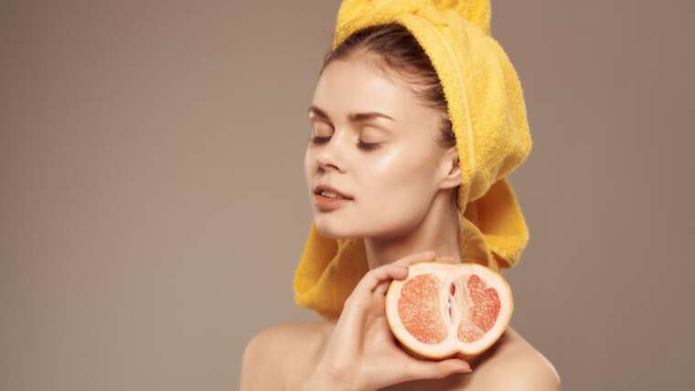 Vitamina C para pele seca: hidratação e nutrição profundas