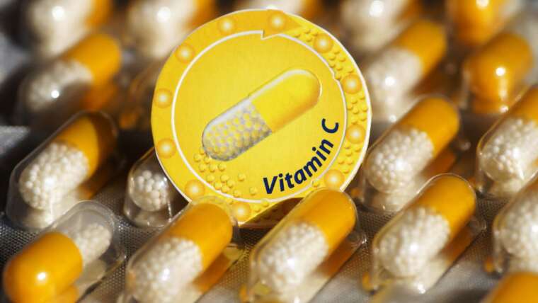 Vitamina C 1g: aumentando sua saúde com uma dose elevada